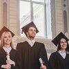 Qualifikationslehrgänge Pharma & Healthcare Qualifikationslehrgänge Pharma & Healthcare