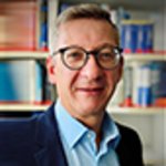 Dr. Ralf Sanzenbacher Dr. Ralf Sanzenbacher